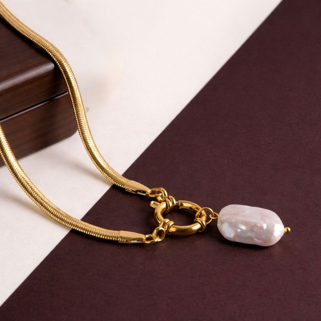 Luxe Gold Pearl Drop Necklace