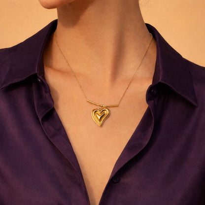 Curvy Heart Chain and Pendant - 18k Gold Plated