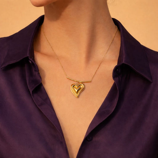 Curvy Heart Chain and Pendant - 18k Gold Plated