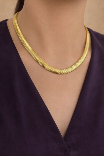 Thick serpant Chain Necklace