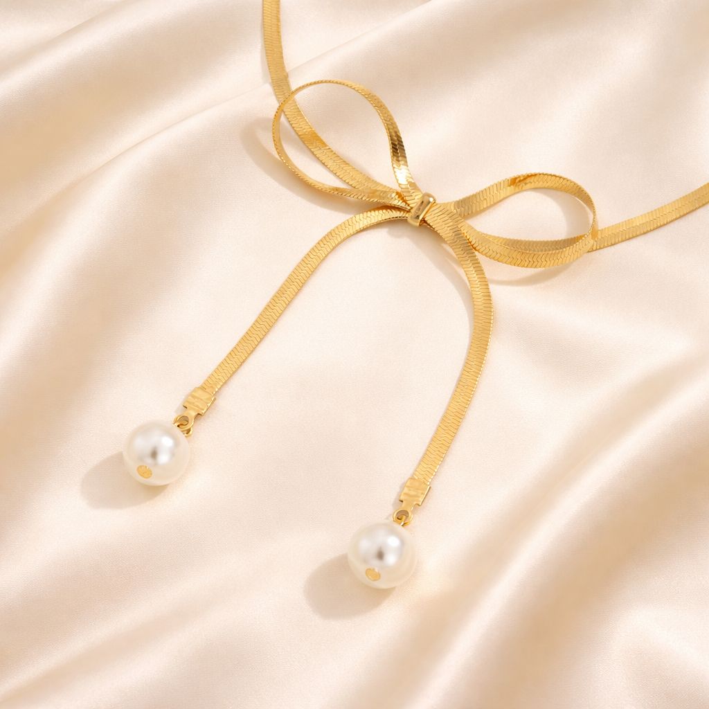 Pearl Droplet Bow Necklace