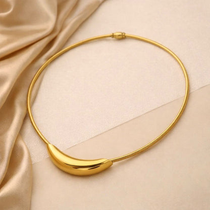 Luxe Tube Pendant Necklace - 18k Gold Plated