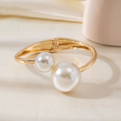 Pearl Ball Bracelet