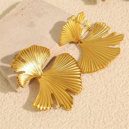 Gold Biloba Leaf Studs