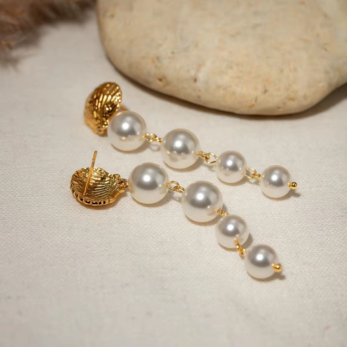 18k Gold Plated Shell n Drops