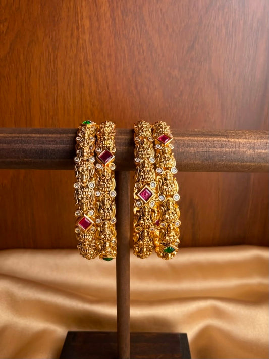 Swarna Lakshmi Jadau Kundan Bangle Set