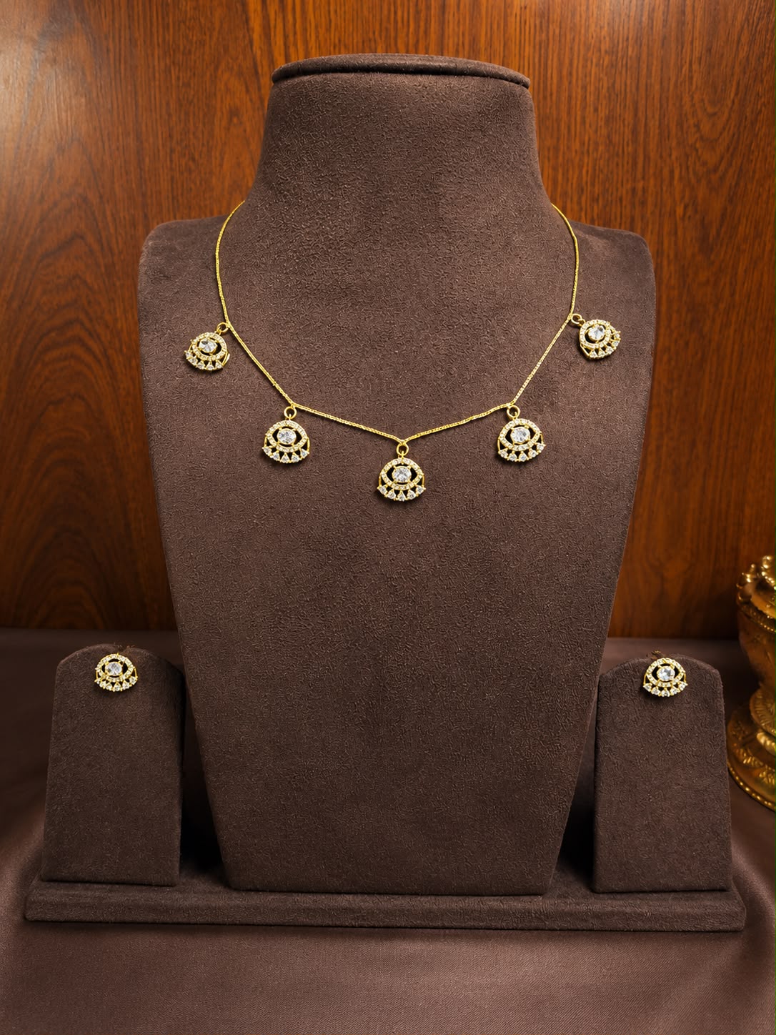 Eira Zircon Necklace