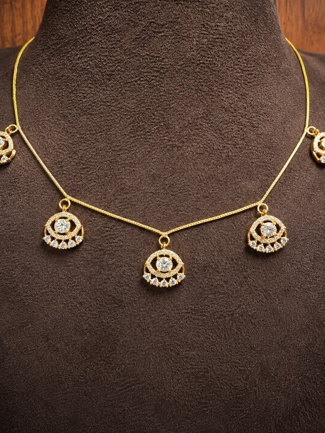 Eira Zircon Necklace