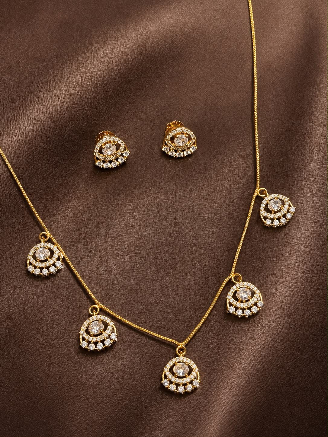 Eira Zircon Necklace