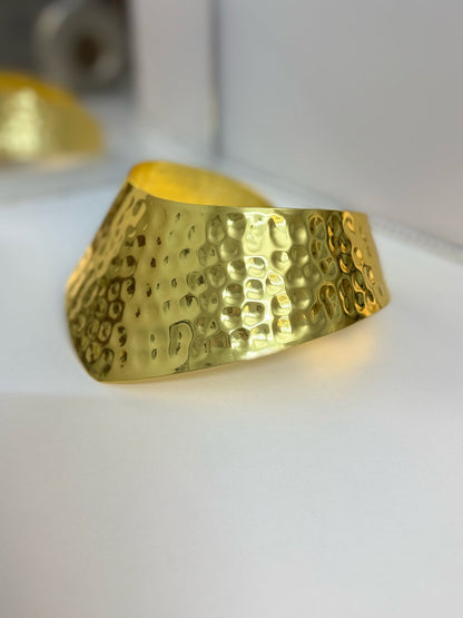 Regina Brass Torque