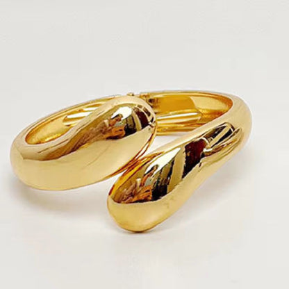 Dew Drop Bold Cuff