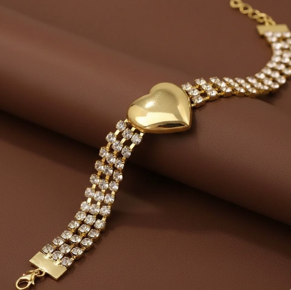 Sparkling Heart of Gold Choker