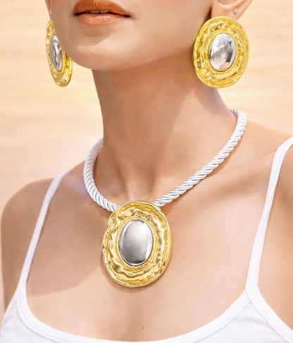 Bold Bi-Tone Holiday Chord Necklace