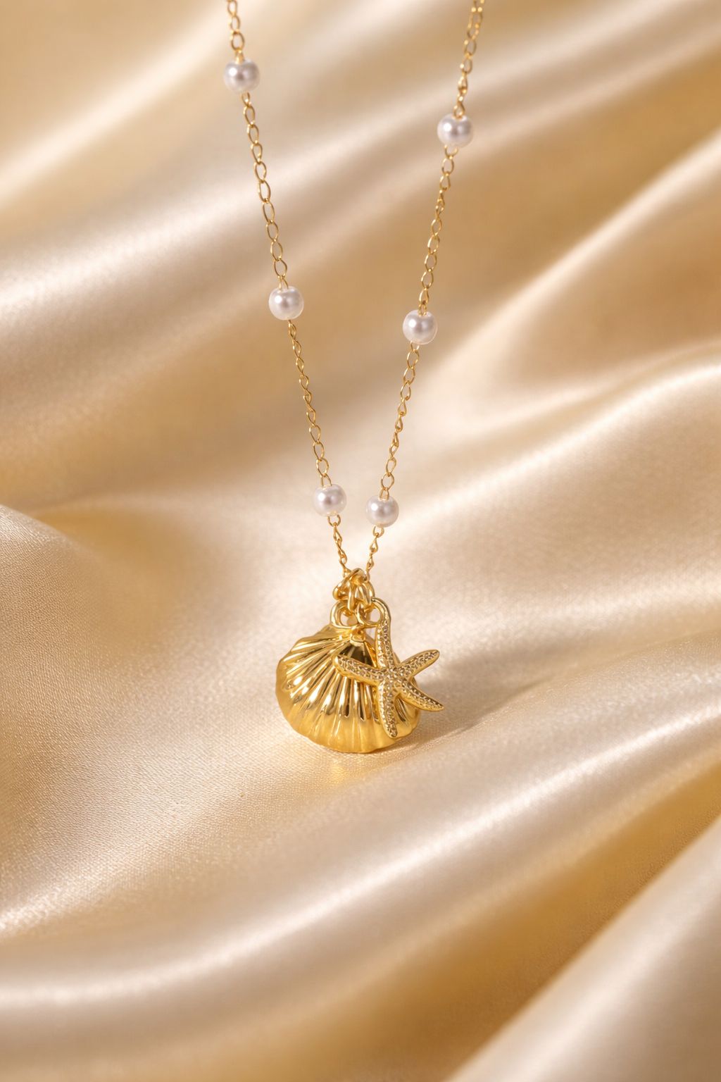 Beachy Bliss Pearl Necklace - 18k Gold Plated