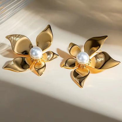 Blooming Pearl Studs