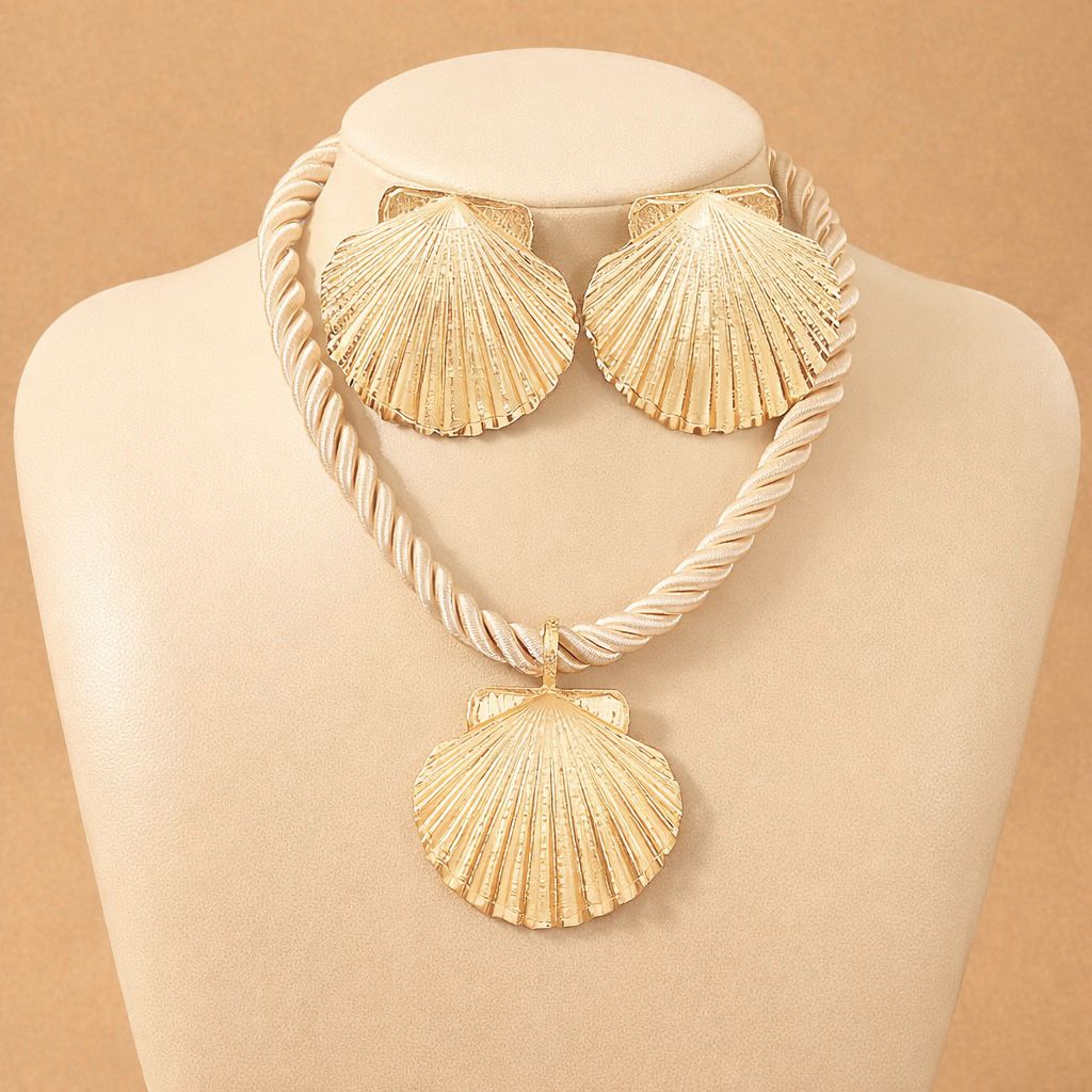 Holiday Shell Studs