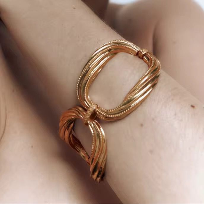 Lamina Loop Bracelet