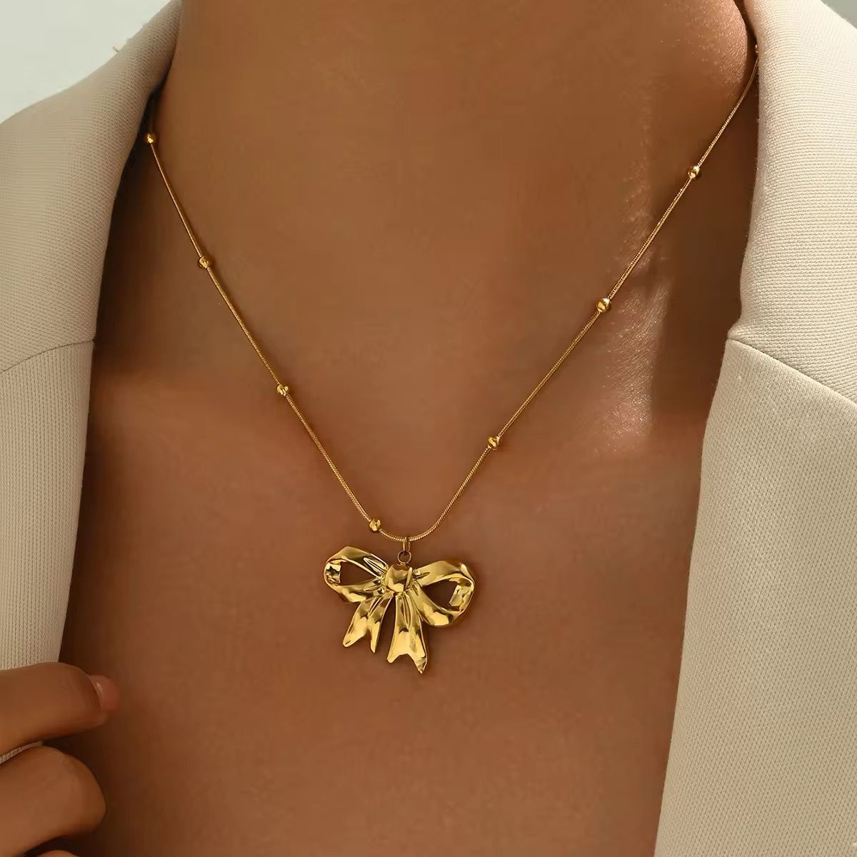 Bow Charm Necklace