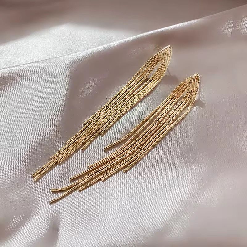 Glimmer Tassel Earrings