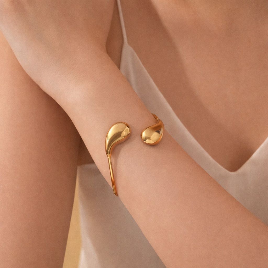 Half Tear Drop Bracelet