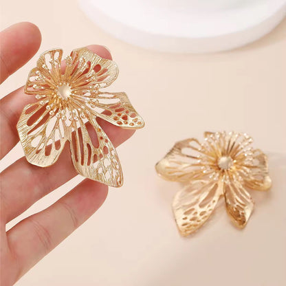 Floral Grandeur Studs