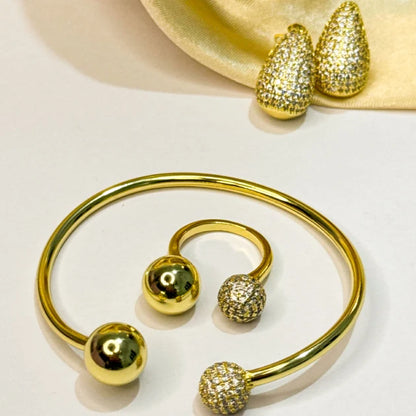 Dazzling Sphere and Tear Jewellery Set - 18k Gold Plated