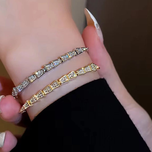 Slythara Sparkling Luxe Bracelet