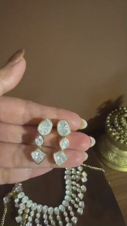 Aarohi – Geometric Statement Indo Western Moissanite Necklace Set.